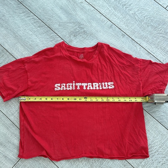 Sagittarius cropped tshirt - Picture 4 of 7